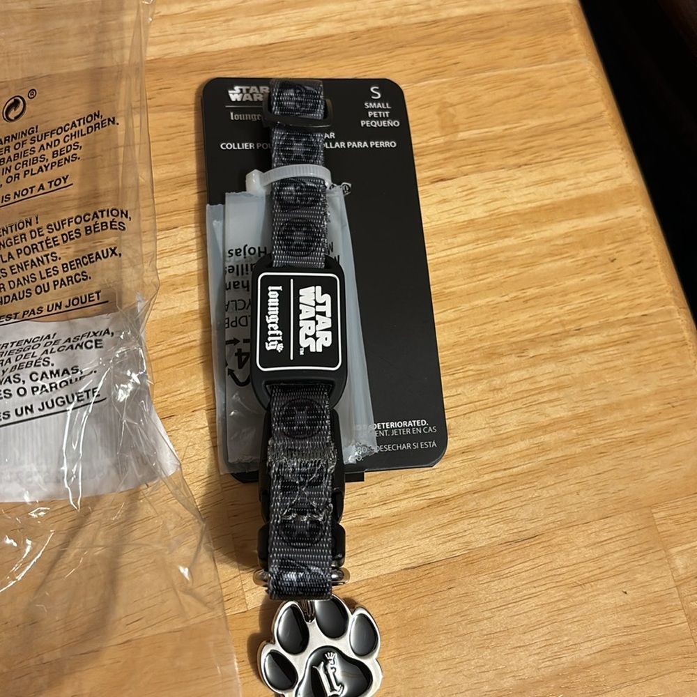 Loungefly Star Wars Dog Collar Size Small - Picture 5 of 8